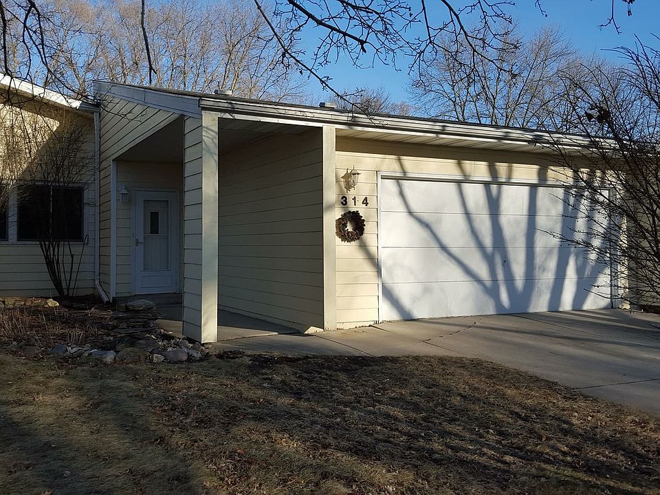 1st image of 3314 Southdale Dr