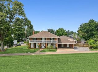 7017 Riverside Dr, Harahan, LA 70123