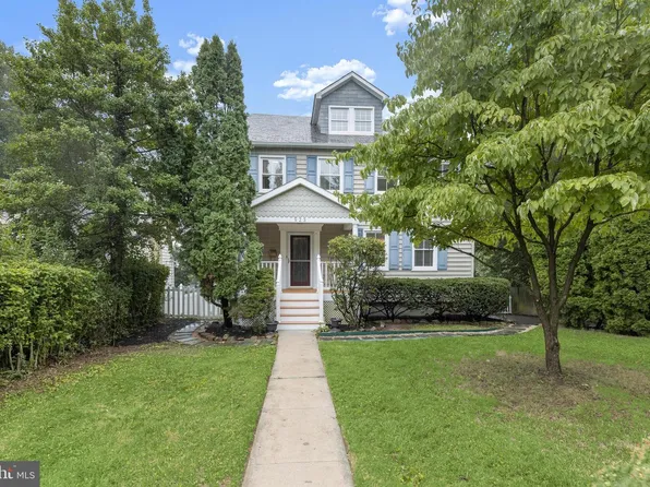 923 Arran Rd, Baltimore, MD 21239