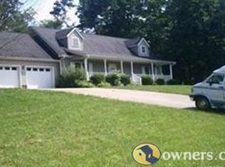 153 Reeves Ln, Elkin, NC 28621