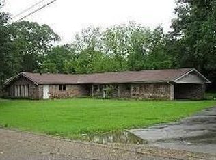 109 Locust St, Port Gibson, MS 39150