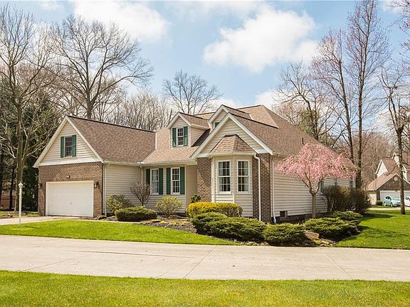 2nd image of 30801 Silktree Ln #1