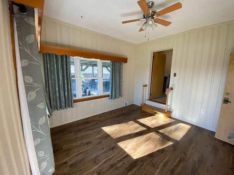 1210 Morris St — Photo 21