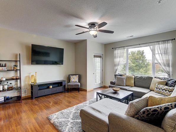 10900 W Bluemound Rd APT 215