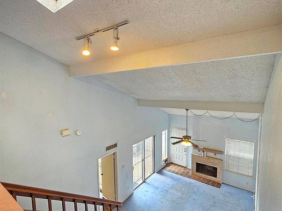 3rd image of 13002 Leader St Unit 907