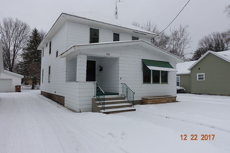 524 Bukolt Ave, Stevens Point, WI