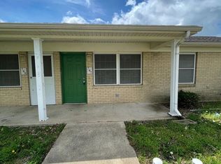 707 W Warren St, Charleston, MO 63834