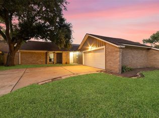 15824 Boulder Oaks Dr, Houston, TX 77084