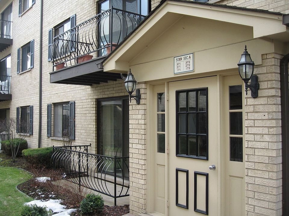Unit Balcony