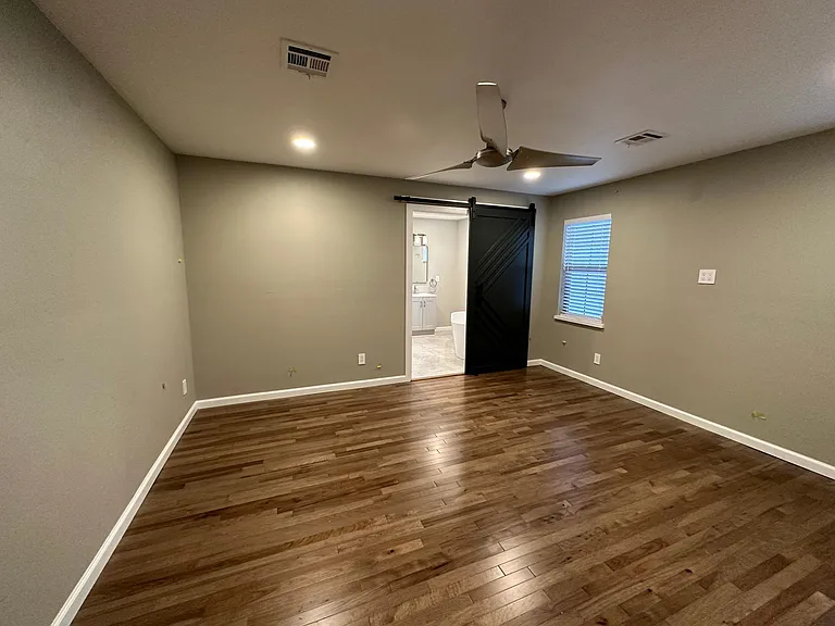 2351 W Park Pl — Photo 11