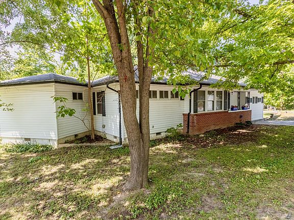 2nd image of 523 Parnell Drive