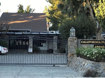 18645 Hatteras St Unit 247, Tarzana, CA, 91356