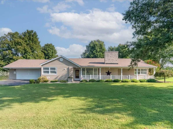 102 Maplewood Dr, Lancaster, KY 40444