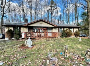 190 El Do Lake Dr, Kunkletown, PA 18058