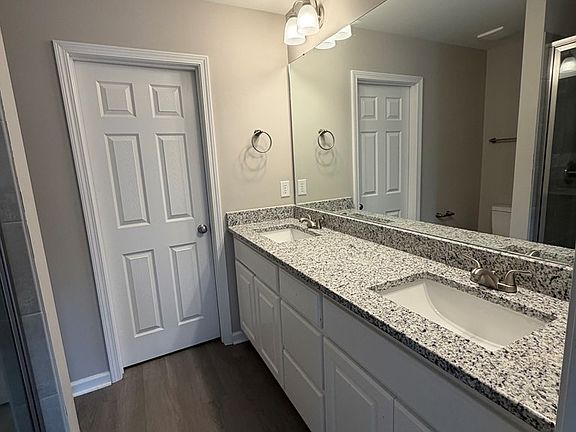 5th image of 1446 Midland Michigan Rd