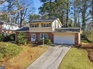 1437 Shadowbrook Dr, Marietta, GA 30062