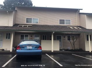 547 N Hayden Bay Dr #27, Portland, OR