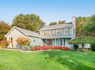 1101 Arthurs Ct, Pinckney, MI 48169