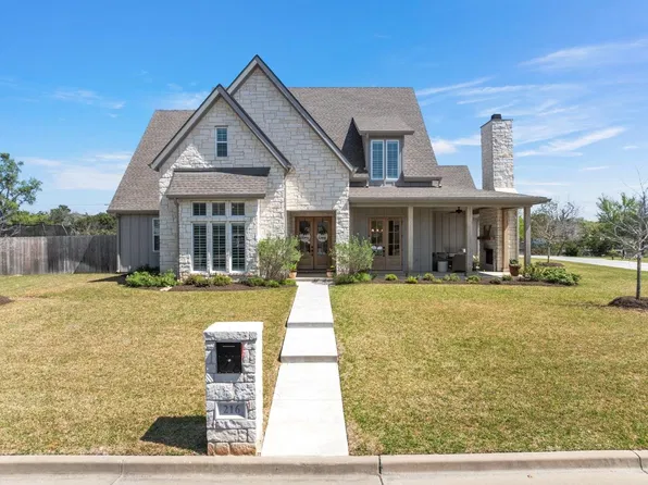 216 Wycliff Dr, China Spring, TX 76633