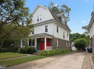 7918 Park Ave, Elkins Park, PA 19027