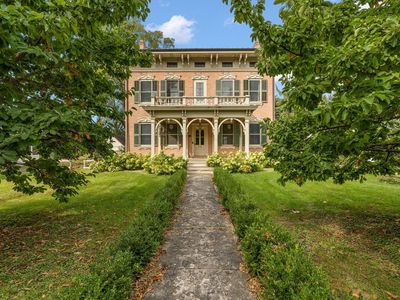 218 Monroe St, Saline, MI, 48176