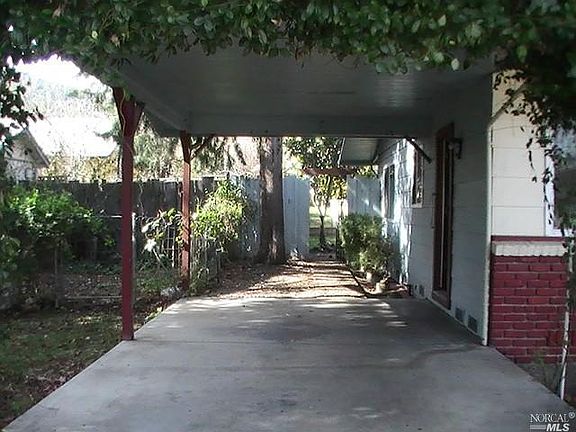 5th image of 1326 Helen Ave