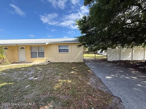 660 Minnie St Photo 1