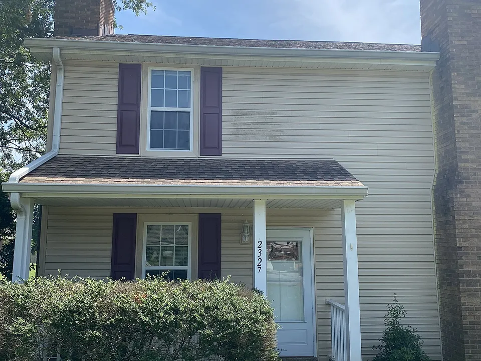 2327 Kimberly Dr