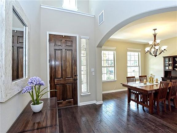 4th image of 114 Sport Horse St