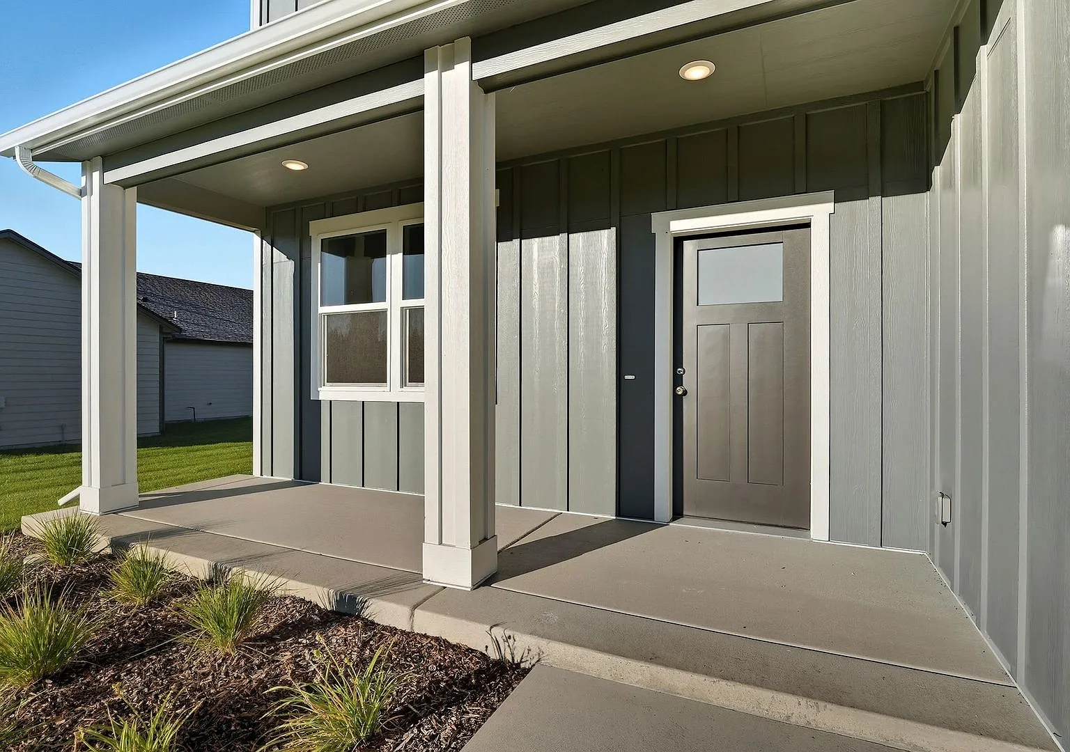 Spacious 4-Bedroom Home with Loft, 3 Baths & 3-Car Garage — Photo 3