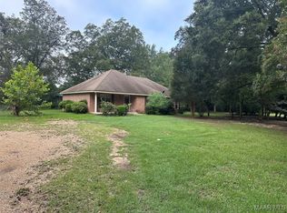 1275 Crenshaw Rd, Wetumpka, AL 36092