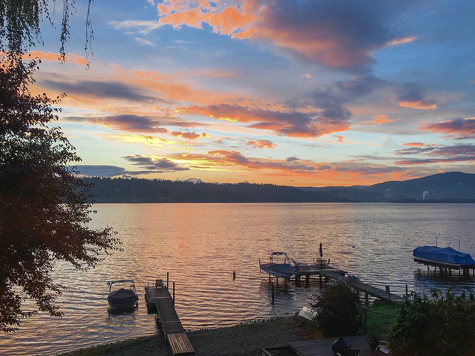 Beautiful Lake Sammamish Sunsets in your own backyard!