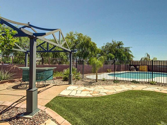 2nd image of 774 W Desert Canyon Dr