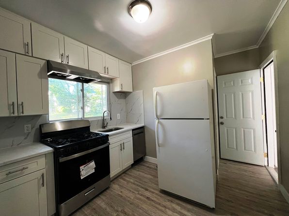 4417 Douglaston Pkwy #2