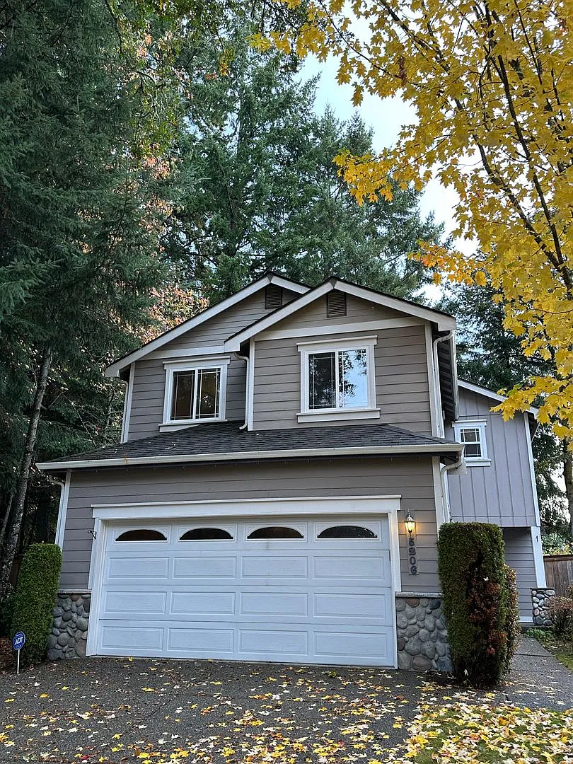 5206 Ivy Hill Lane SE — Photo 1