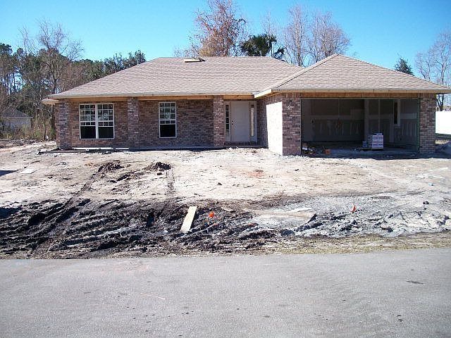 1st image of 9 Bickshire Ln