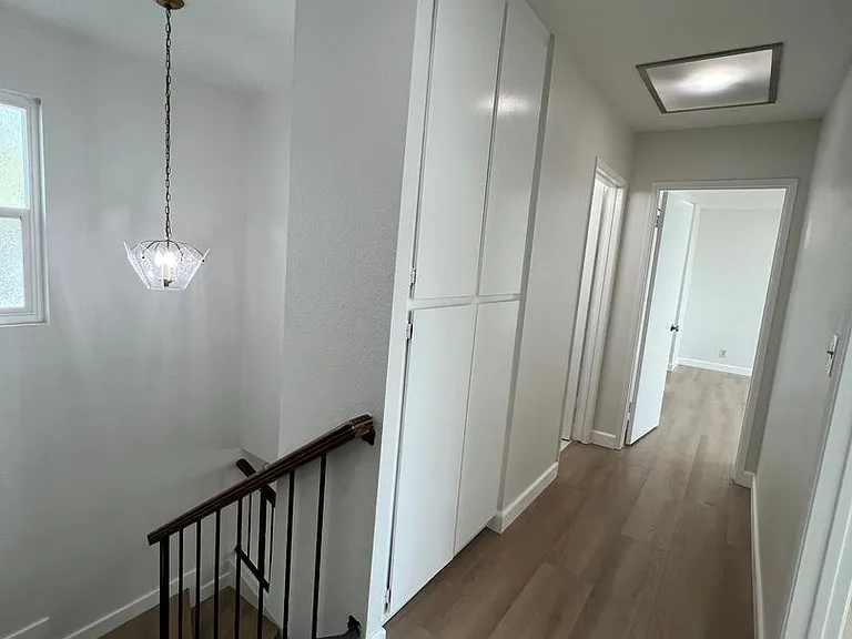 19806 Strathern St — Photo 21