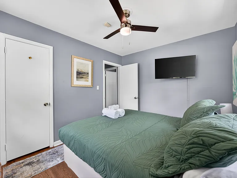 2020 Frank Ln SE — Photo 32