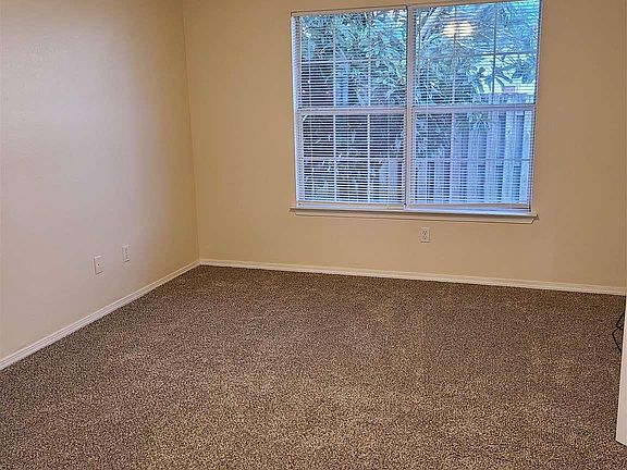 4th image of 128 Mirabelle Cir