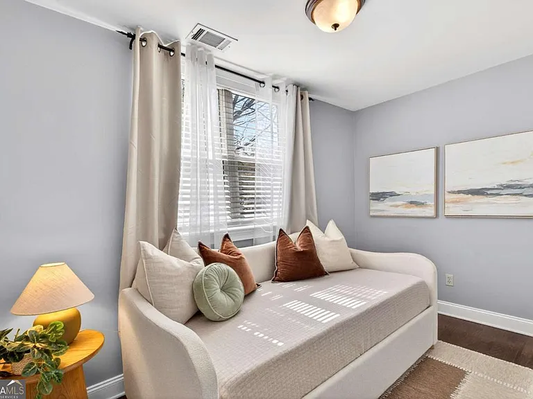217 Westminster Dr NE #A — Photo 38