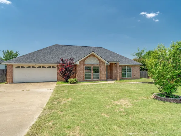 3907 Frisco Cir, Granbury, TX 76048