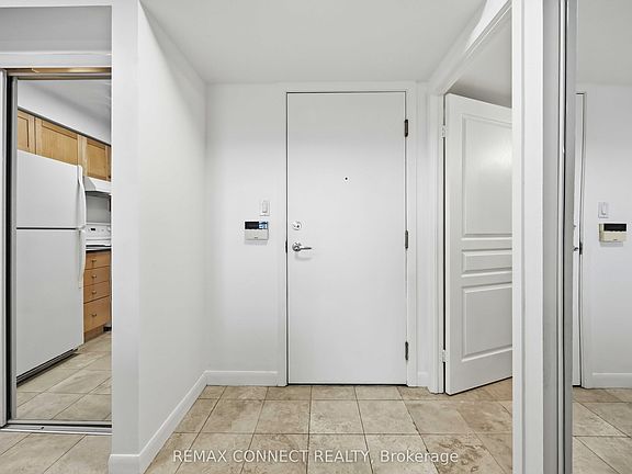 3rd image of 313 Richmond St E #1254
