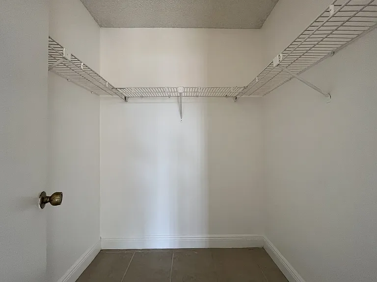5200 NW 31st Ave #J160 — Photo 9
