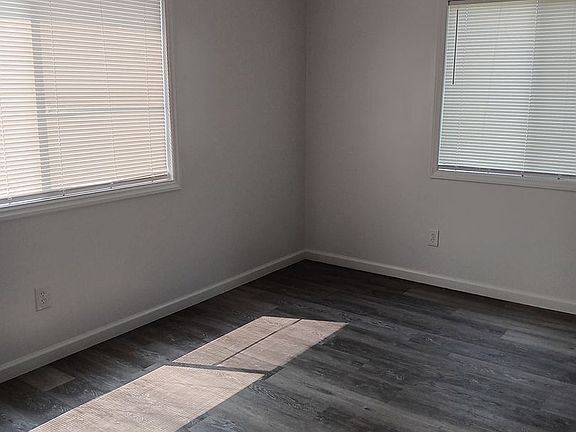5th image of 208 & 212 Kendall Ave #1820