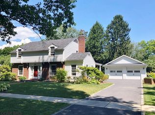 631 Fairway Rd, State College, PA 16803