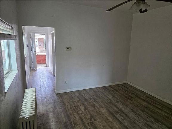 3rd image of 4628 Carroll St