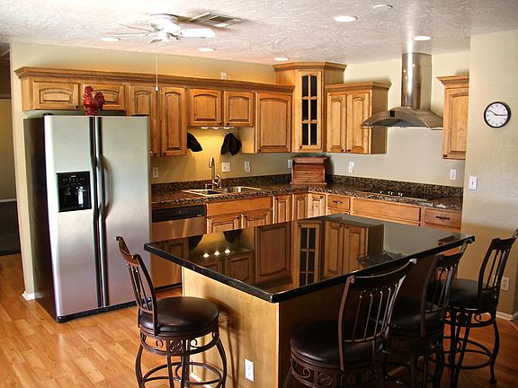 2nd image of 3610 E Tierra Buena Ln