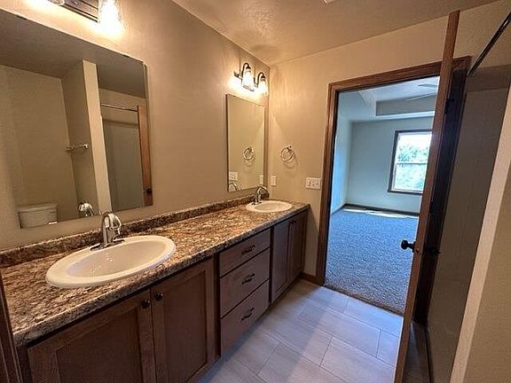 5th image of W6534 Breese Way