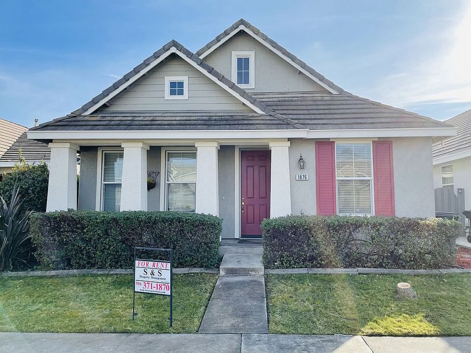 1st image of 1876 Zurlo Way