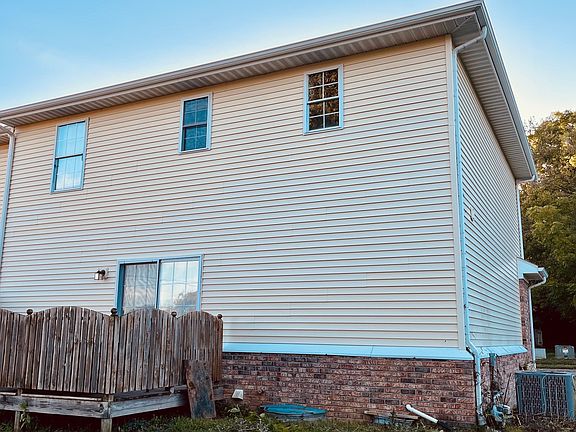 2nd image of 1344 W Tiffany Ct